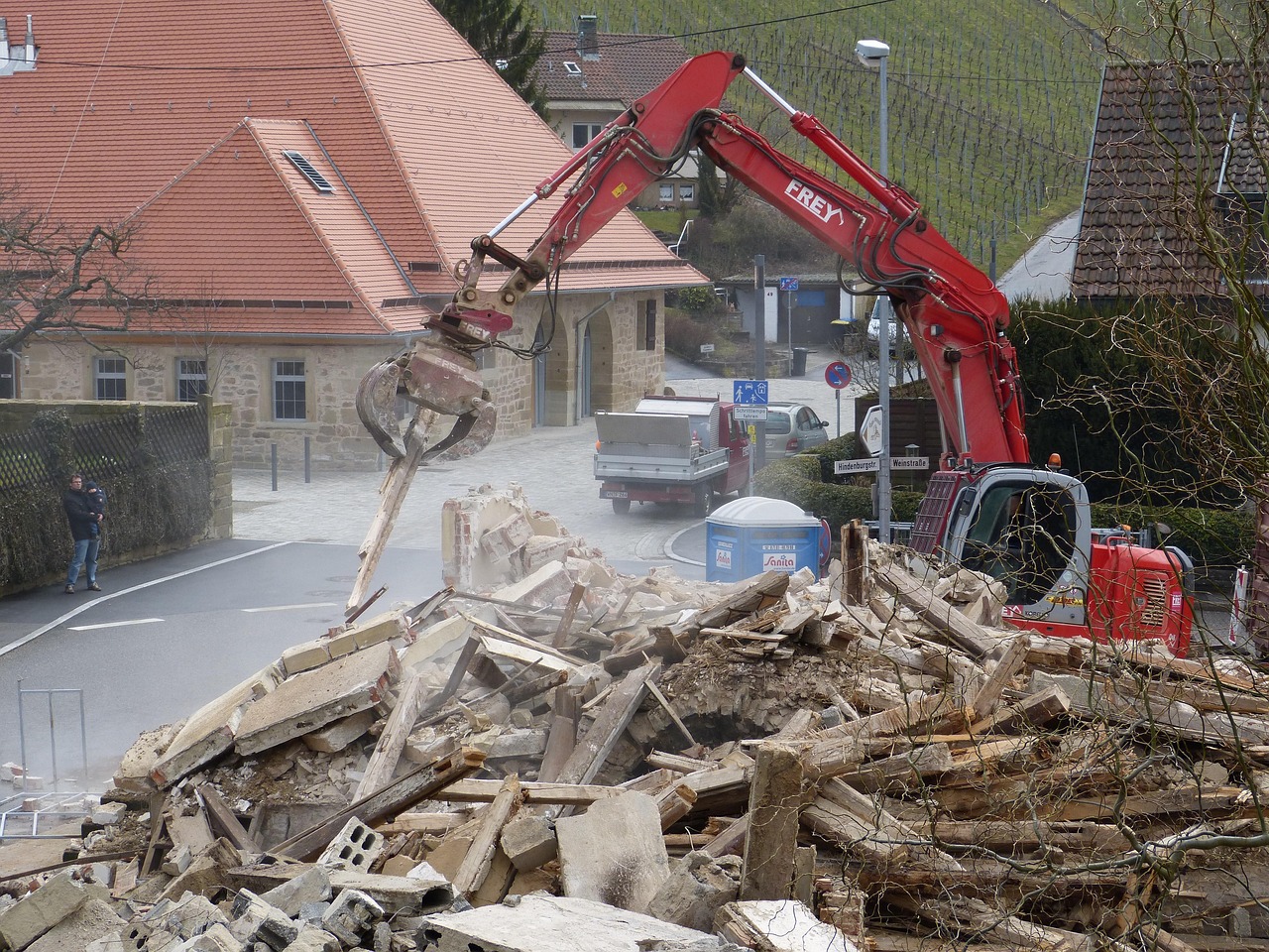 house, demolition, work, excavator, construction site, demolition, demolition, demolition, demolition, demolition